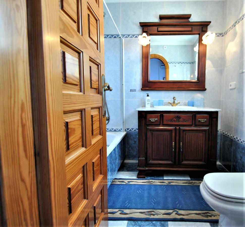 Holiday Villa In 10 Min From Fuengirola Beach With Sea Views Pool Bbq Parking Wifi Aircon Big Garden Mijas Luaran gambar