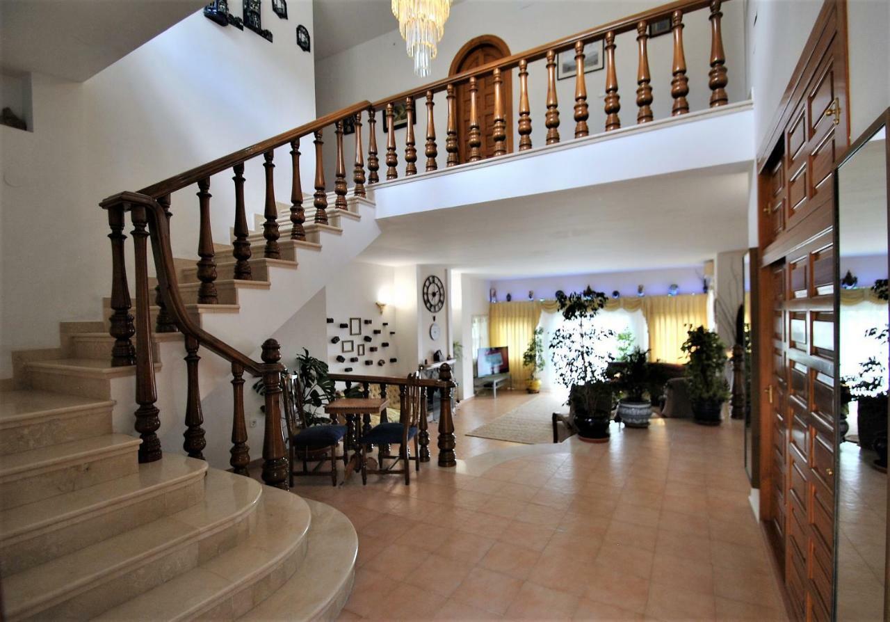 Holiday Villa In 10 Min From Fuengirola Beach With Sea Views Pool Bbq Parking Wifi Aircon Big Garden Mijas Luaran gambar